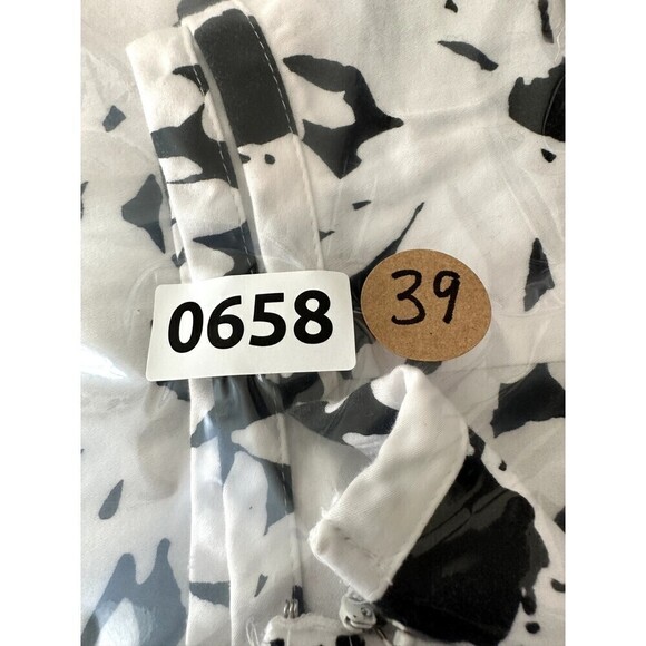 Dressbarn Floral White Daisy Print Skirt Woman's Size 4 summer modern classy - Picture 6 of 14